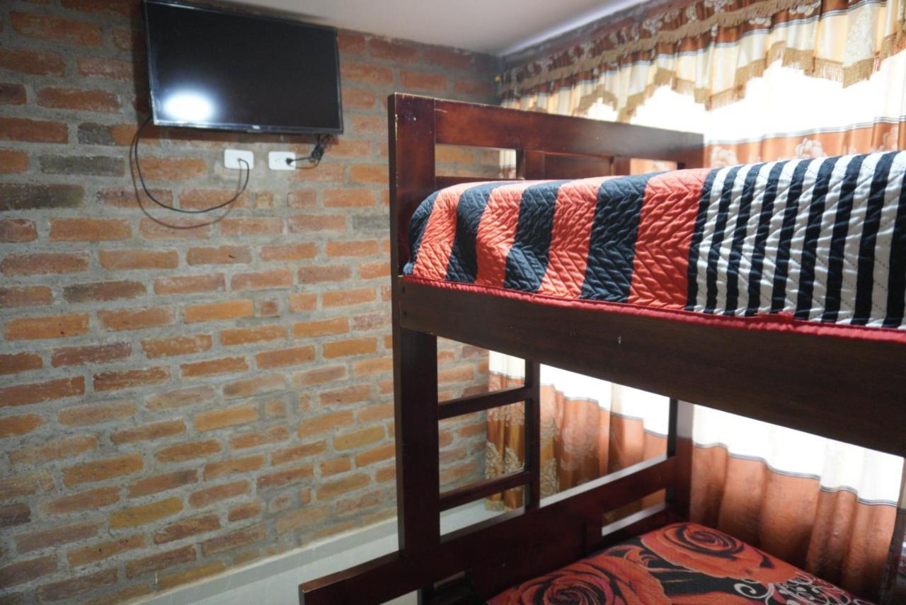 Hotel Playita Salomon Baños Esterno foto